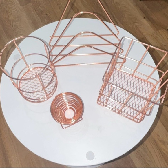 Beautiful Rose Gold Office Organizers NWOT - Picture 3 of 12